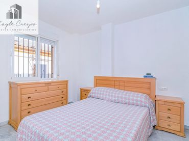 Adossat amb balcó en venda a Híjar