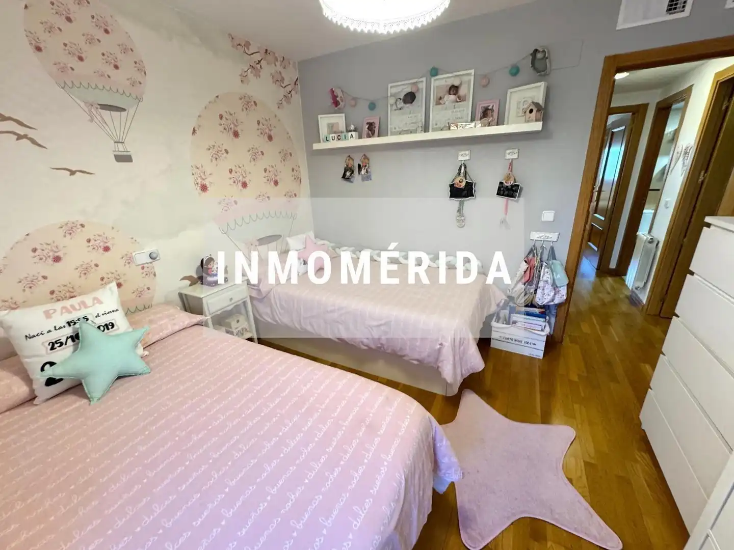 Habitación de Casa adosada en venta en Mérida con Aire acondicionado, Calefacción y Jardín privado