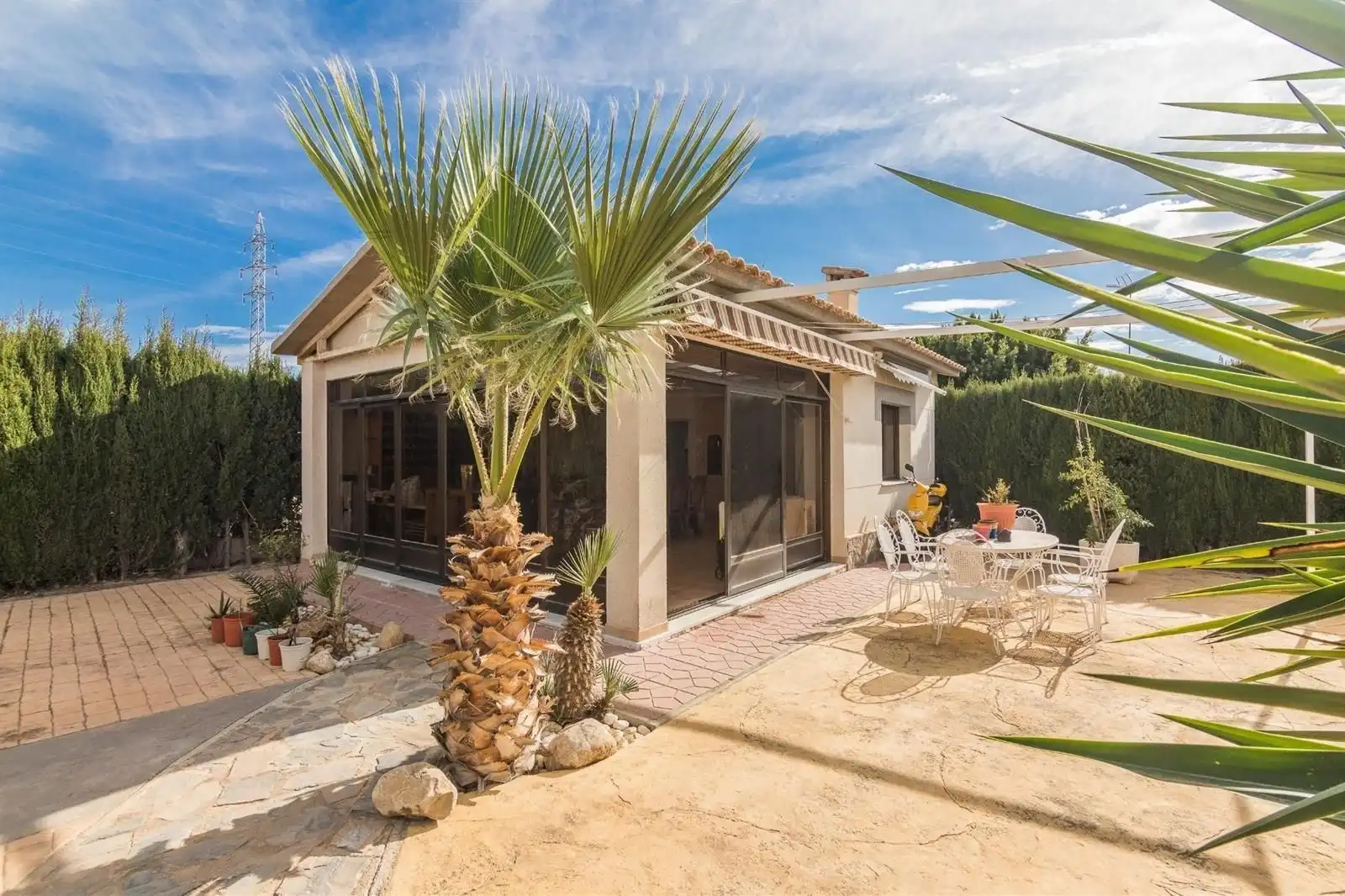 Garden of Houses for sale in Elche / Elx