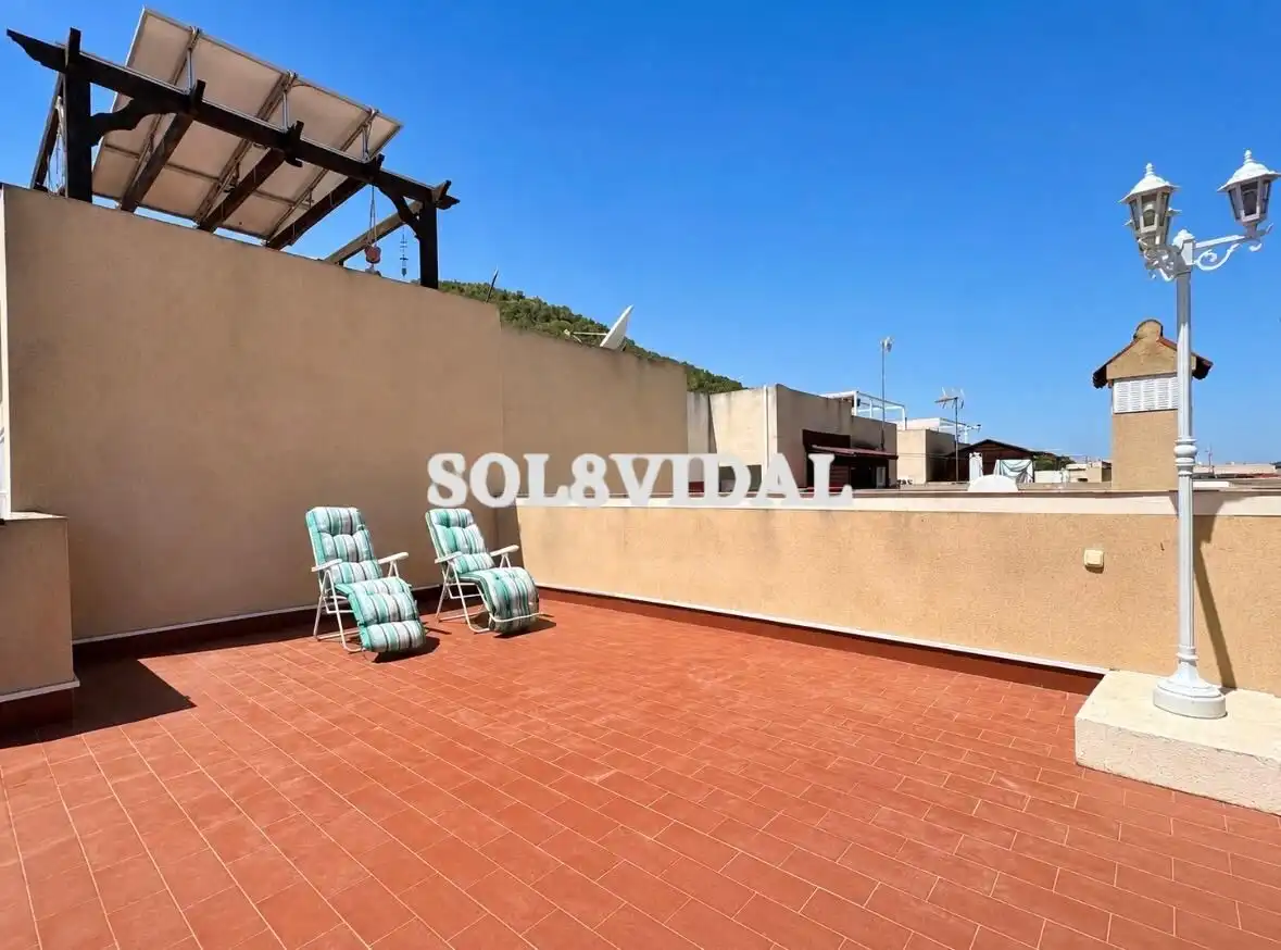 Terrassa de Casa o xalet en venda en Orihuela amb Terrassa, Balcó i Piscina comunitària