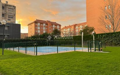 Piscina de Pis en venda en  Madrid Capital amb Aire condicionat, Calefacció i Traster