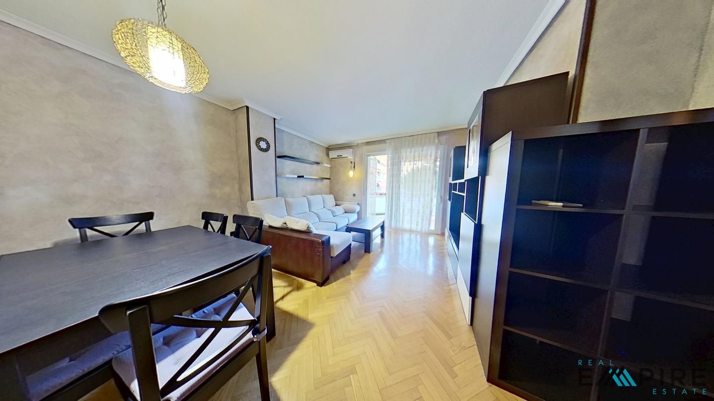 Habitación de Piso en venta en Parla con Aire acondicionado, Calefacción y Jardín privado