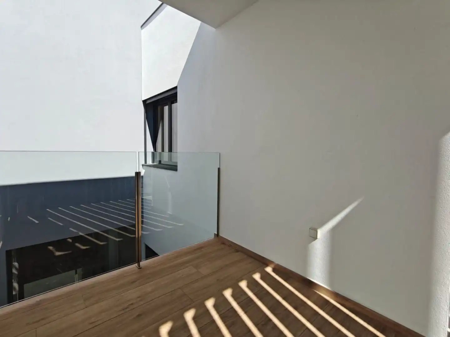 Balcony of Flat for rent in Girona  with Air Conditioner, Heating and Terrace