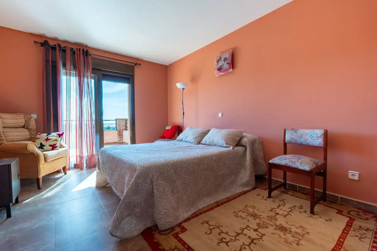 Chalet con terraza en venta en Pino Alto - Navarredonda, imagen 28