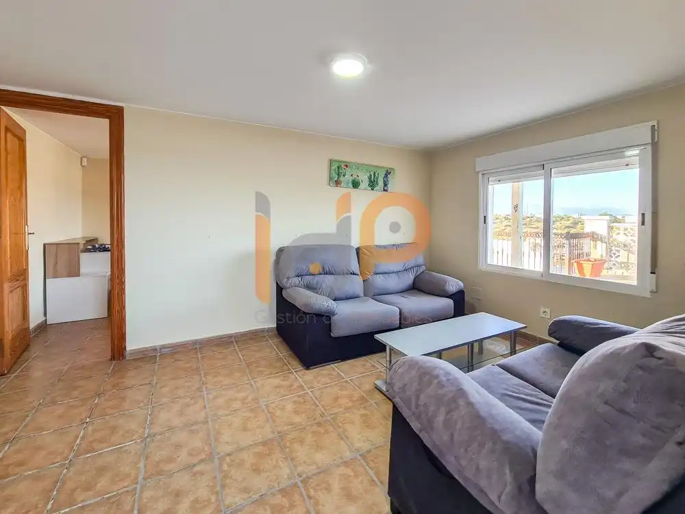 Sala de estar de Casa o chalet en venta en Águilas con Aire acondicionado, Jardín privado y Trastero