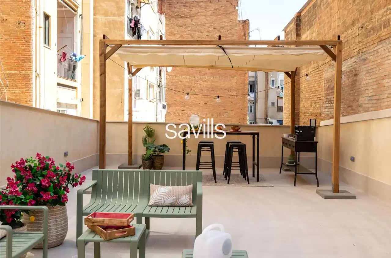 Casa o xalet en venda a Carrer de la Independència, 288, El Camp de l'Arpa del Clot