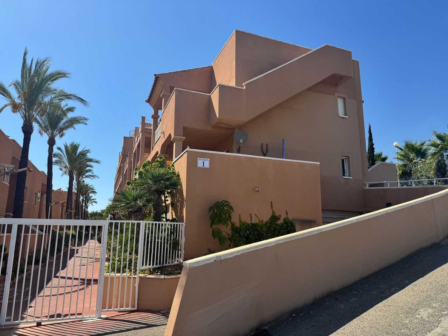 Exterior view of Flat for sale in Mojácar  with Air Conditioner, Terrace and Swimming Pool
