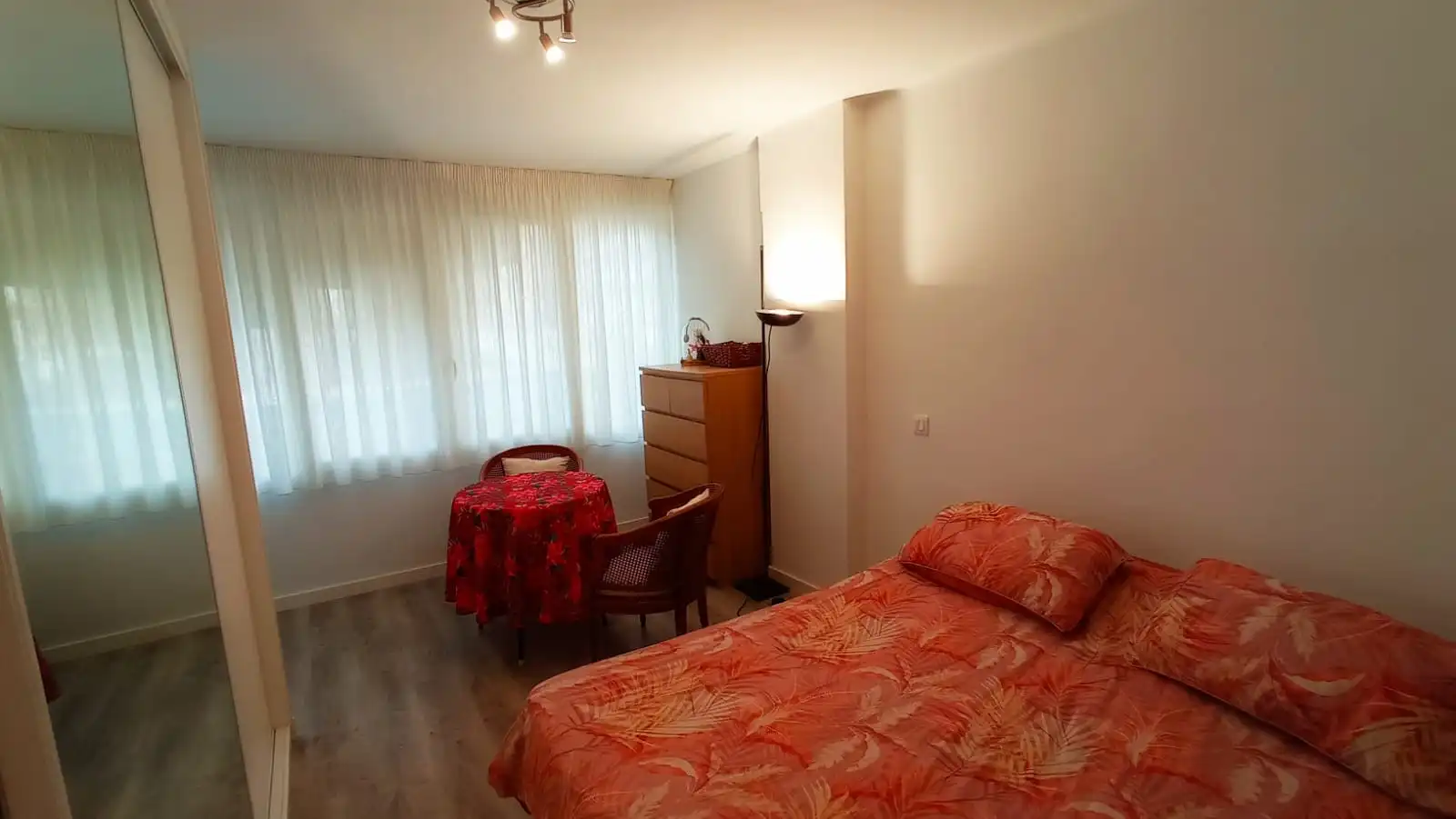 Dormitori de Pis en venda en Vélez-Málaga amb Terrassa i Piscina comunitària