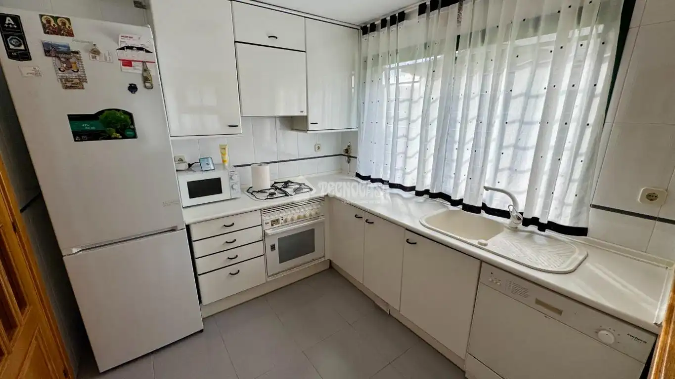 Casa pareada con piscina en venta en Iglesia - Estación, imagen 8