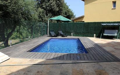 Piscina de Casa o xalet en venda en Aiguaviva amb Terrassa