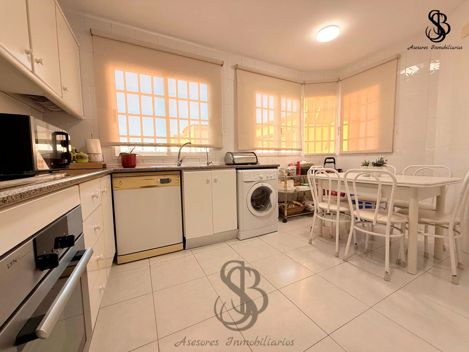 Cuina de Àtic en venda en Alicante / Alacant amb Aire condicionat, Calefacció i Terrassa