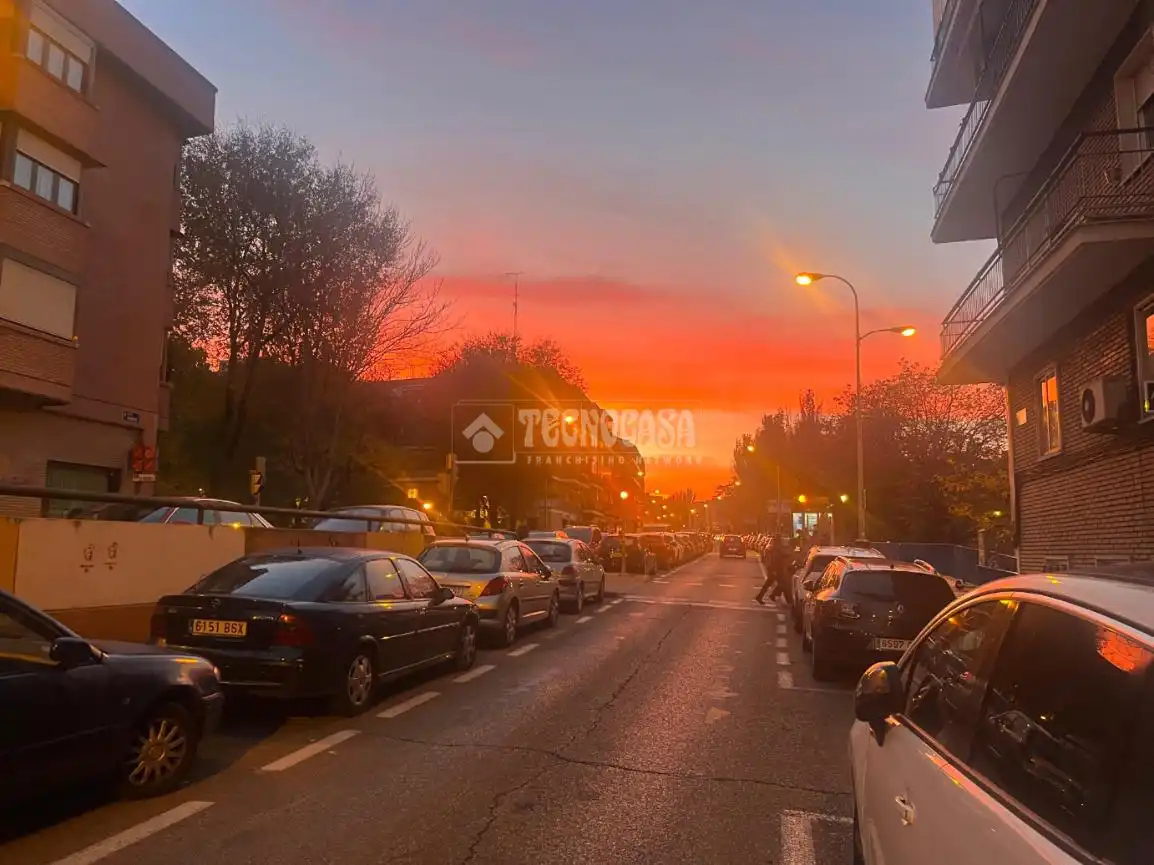 Vista exterior de Piso en venta en Madrid