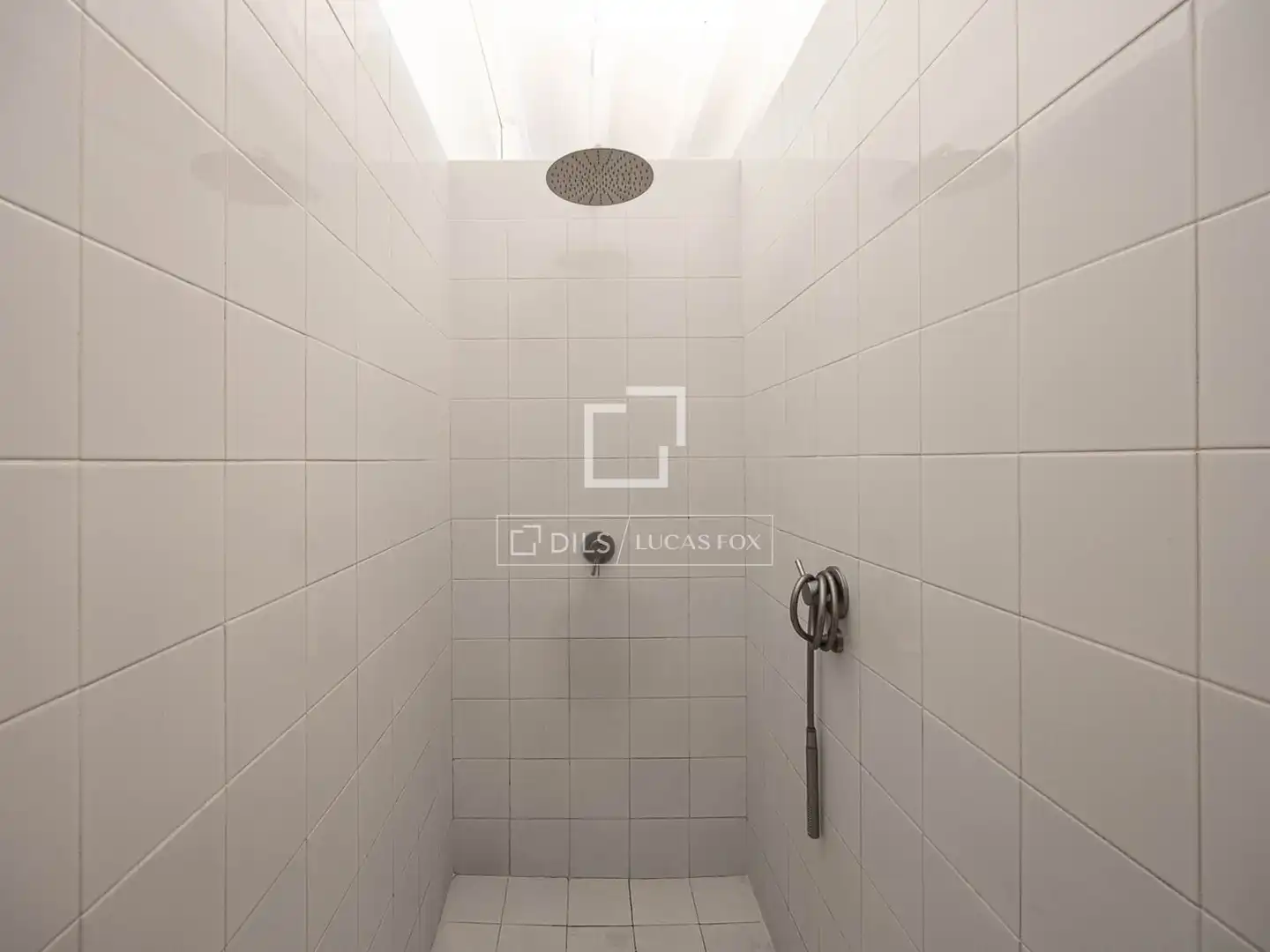 Badezimmer von Wohnung zum Verkauf in Barcelona mit Heizung