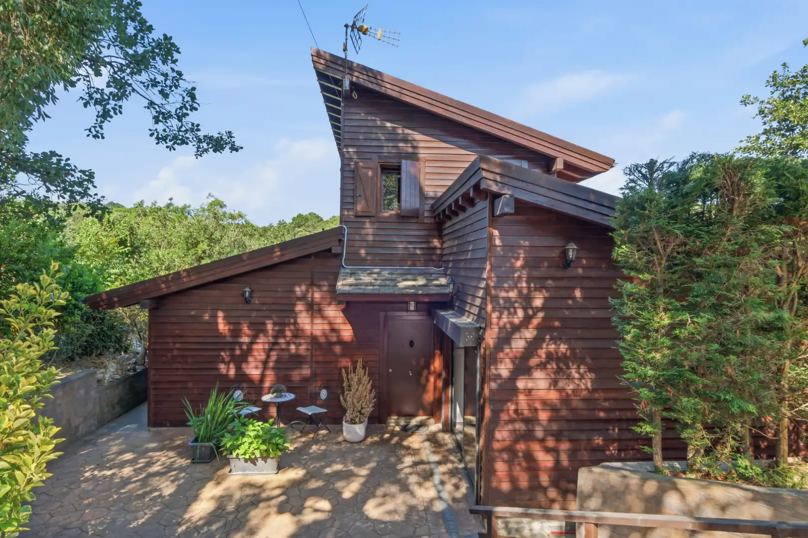 Außenansicht von Haus oder Chalet zum Verkauf in Vidreres mit Klimaanlage, Heizung und Privatgarten