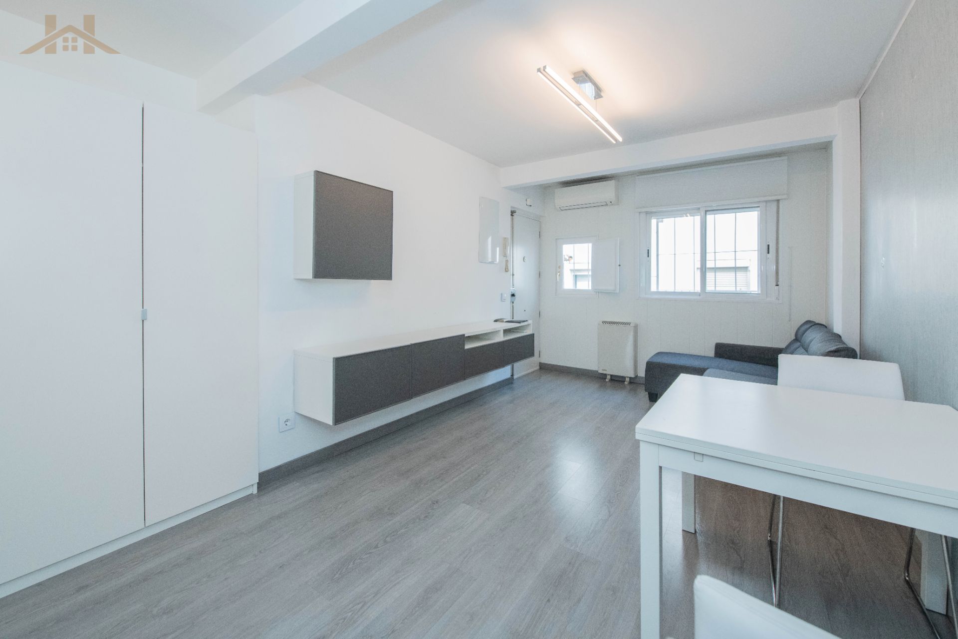 Sala de estar de Piso en venta en Pozuelo de Alarcón con Aire acondicionado, Calefacción y Amueblado