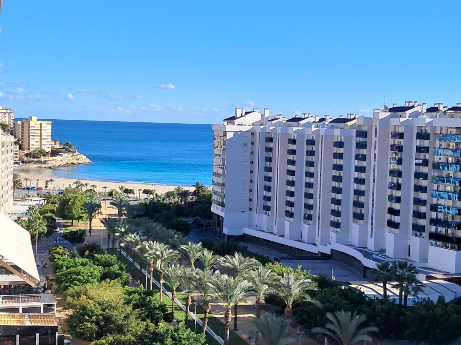 Vista exterior de Apartament en venda en Villajoyosa / La Vila Joiosa amb Aire condicionat, Calefacció i Terrassa