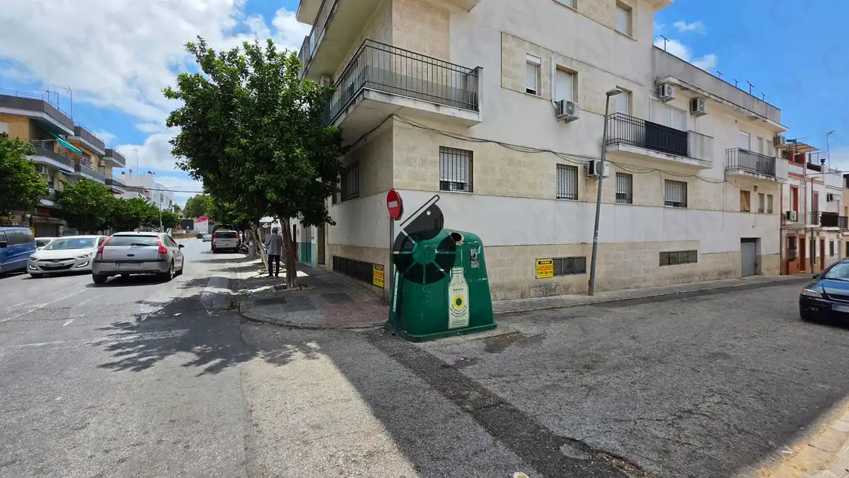 Local comercial en venta en Coria del Río