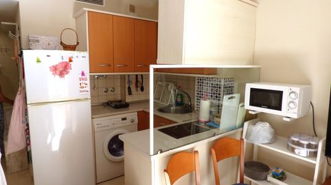 Foto 4 de Piso en venta en Calle Marbella, Puerto Deportivo, Fuengirola