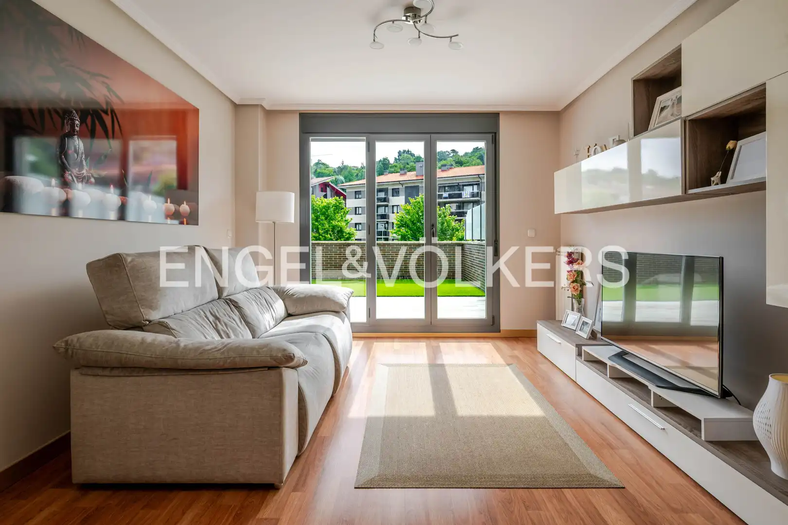 Sala de estar de Piso en venta en Astigarraga con Calefacción, Jardín privado y Terraza