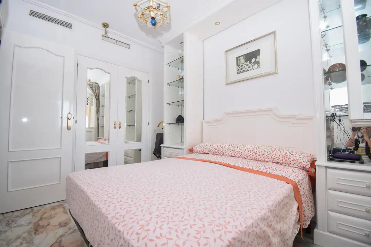 Flat with pool for sale in Avenida Santiago Bernabéu, imagen 23
