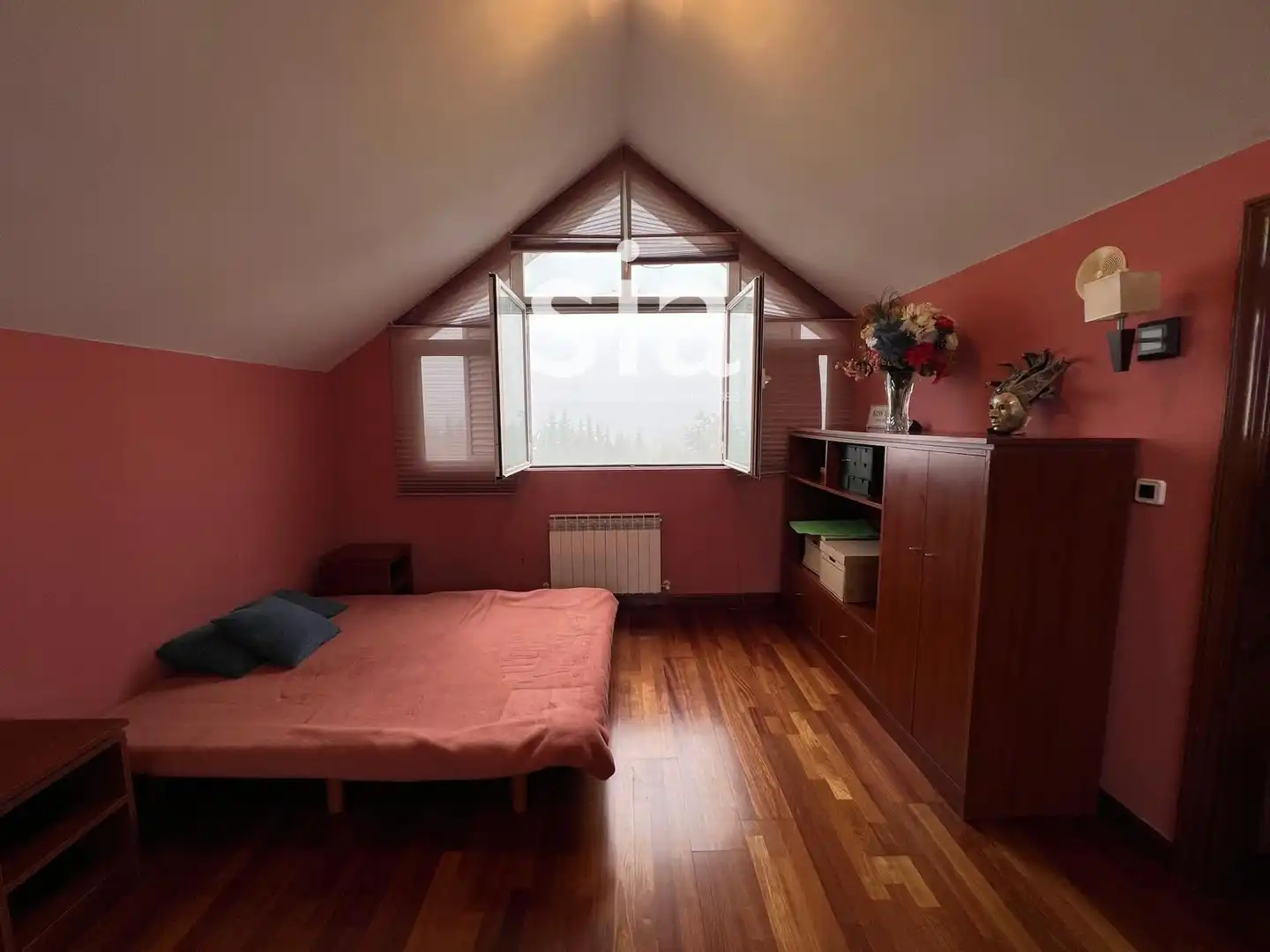 Dormitori de Casa o xalet en venda en Vitoria - Gasteiz amb Traster
