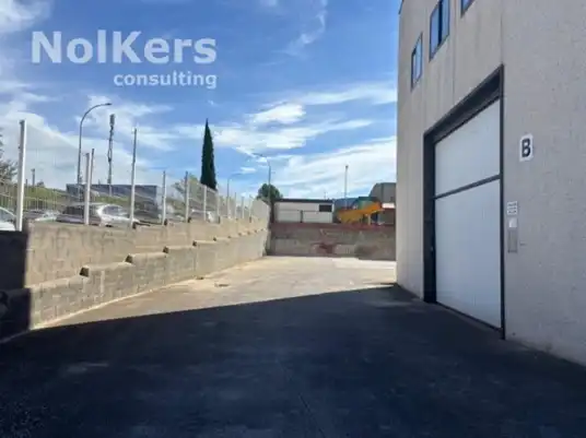 Parking de Nave industrial de alquiler en Caldes de Montbui con Calefacción