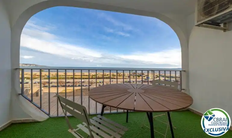 Apartamento con ascensor en venta en Carrer Muga-Delta, imagen 25