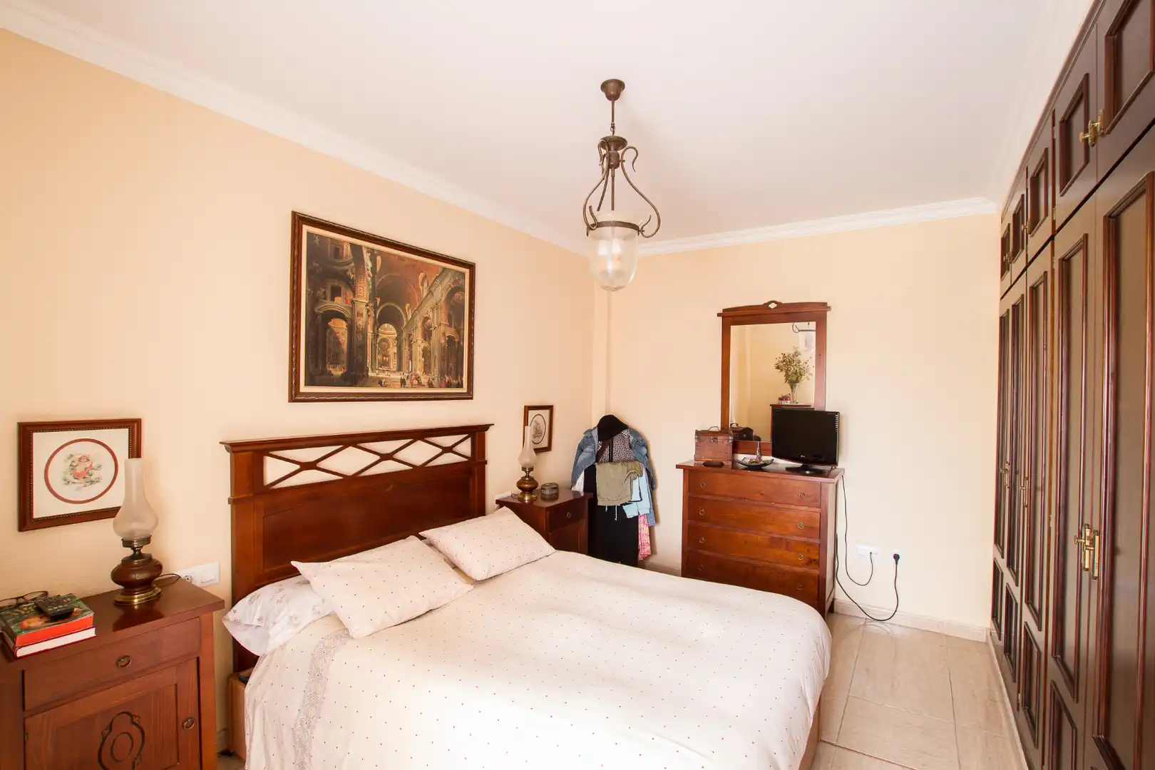 Habitación de Casa adosada en venta en Chiclana de la Frontera con Amueblado