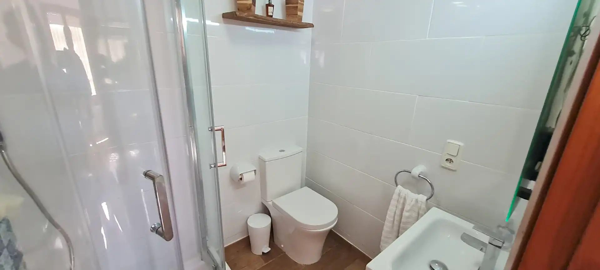 Badezimmer von Haus oder Chalet zum Verkauf in Calpe / Calp mit Klimaanlage, Privatgarten und Abstellraum
