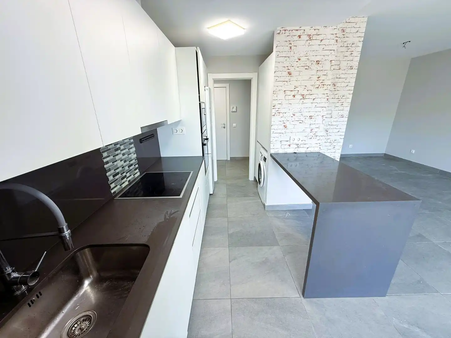 Küche von Wohnung zum Verkauf in Almuñécar mit Klimaanlage, Heizung und Terrasse