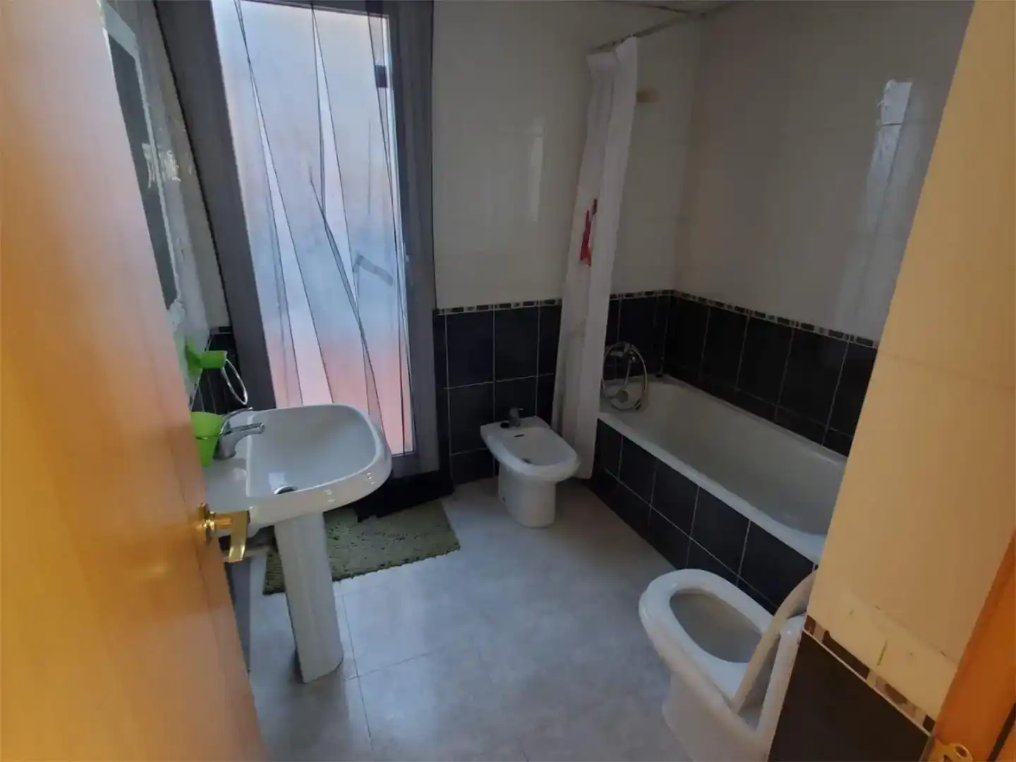 Bathroom of Duplexes for sale in La Ràpita  with Air Conditioner, Furnished and Balcony