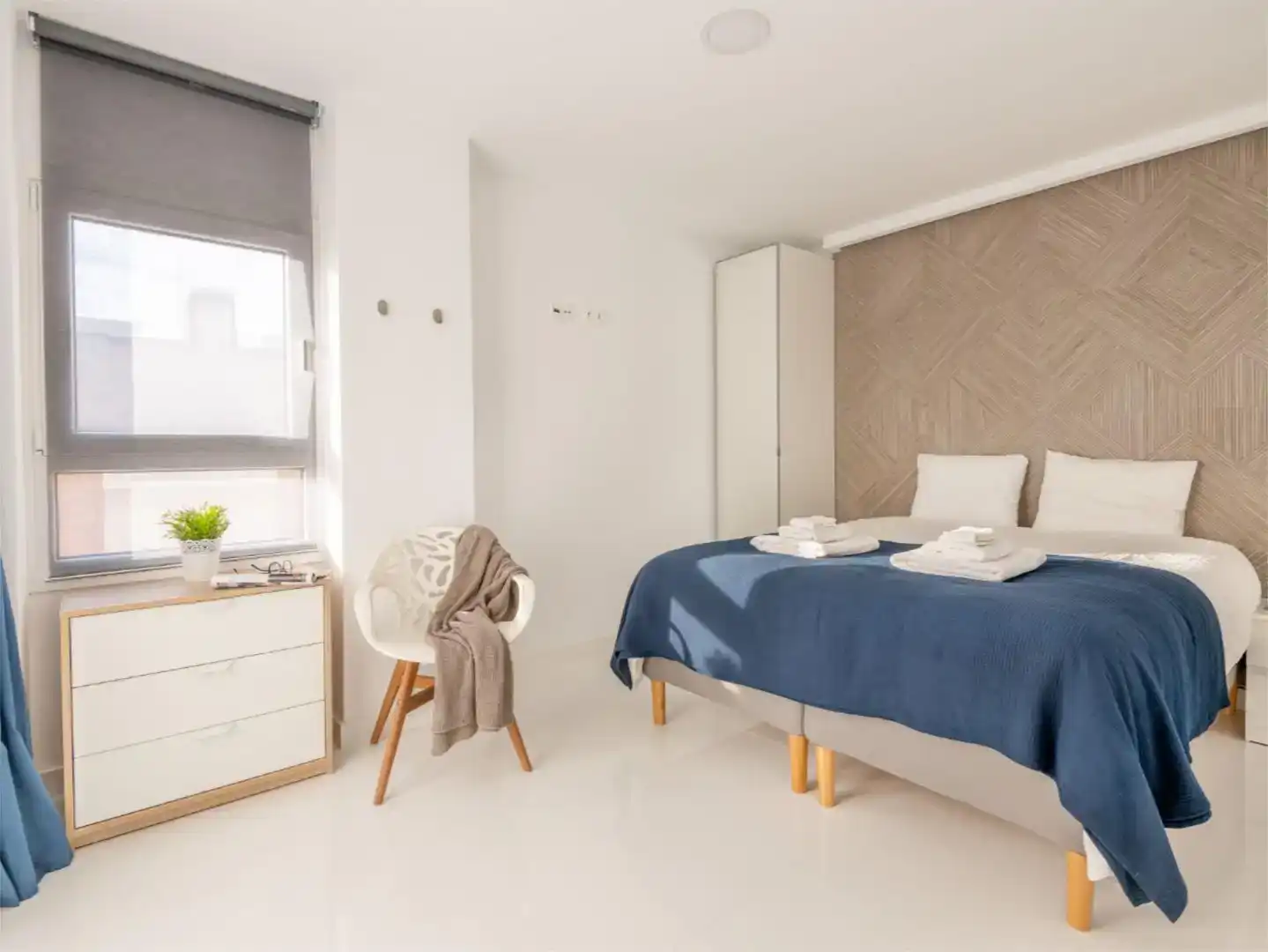Bedroom of Commercial properties for sale in Santa Pola  with Air Conditioner
