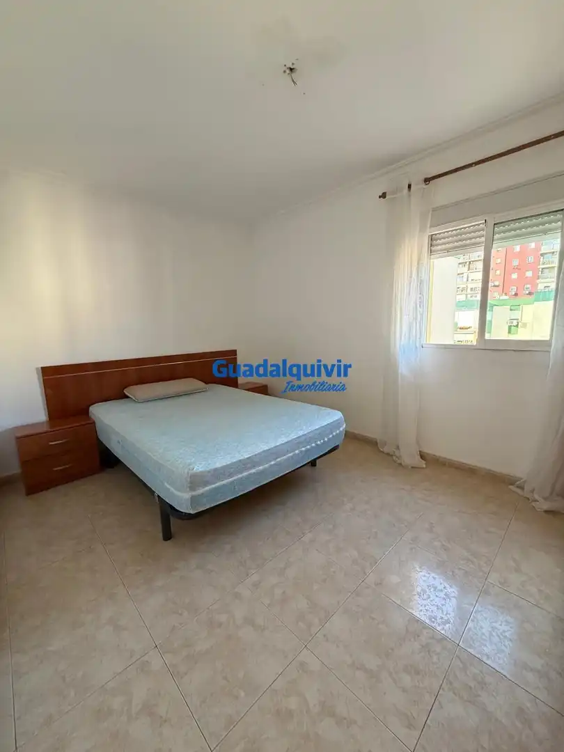 Schlafzimmer von Wohnung zum Verkauf in Montequinto mit Klimaanlage und Terrasse