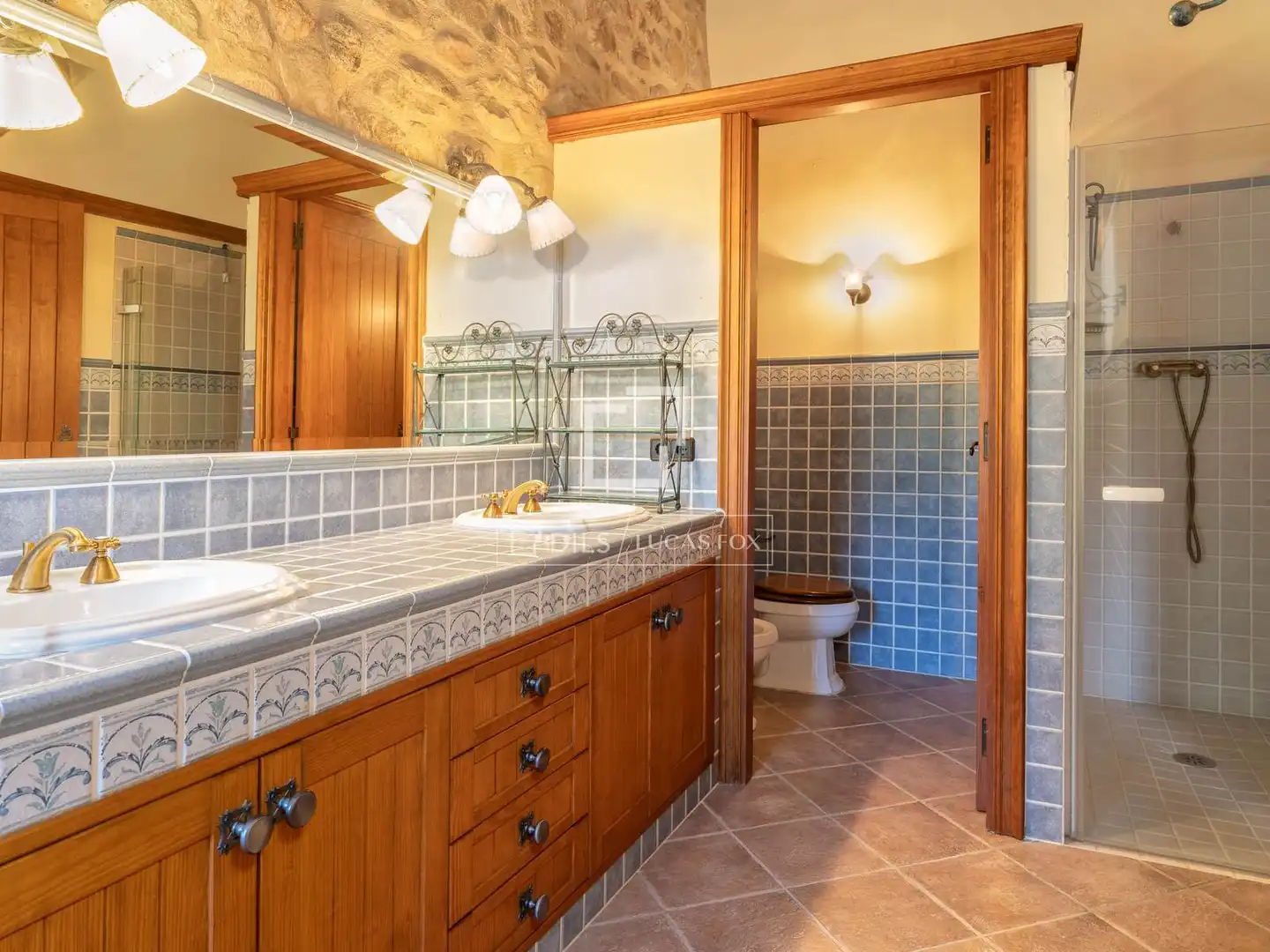 Bathroom of Country homes for sale in Breda  with Air Conditioner, Heating and Private garden