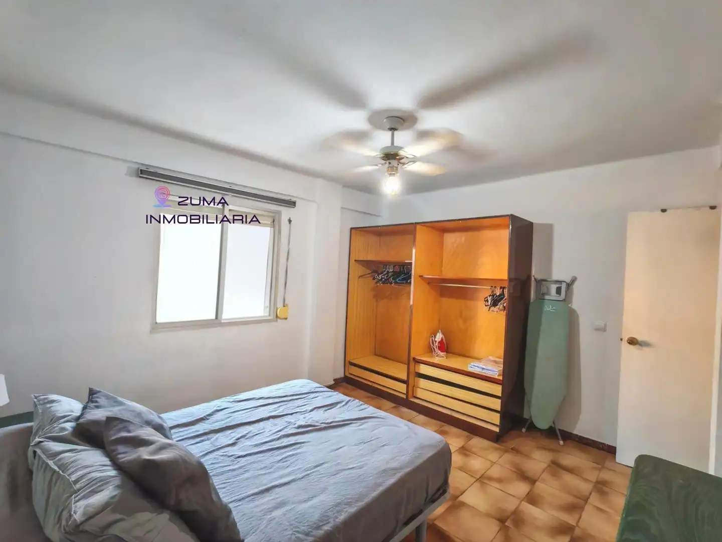 Bedroom of Flat for rent in Málaga  with Air Conditioner, Terrace and Furnished