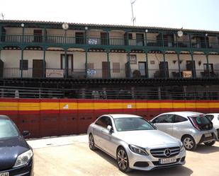 Vista exterior de Casa o xalet en venda en Chinchón amb Terrassa, Traster i Balcó