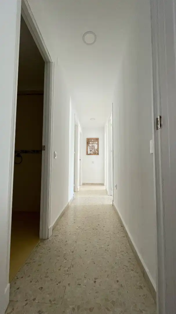 Flat for rent in Avenida de la Constitución de 1978, Camposoto - Gallineras