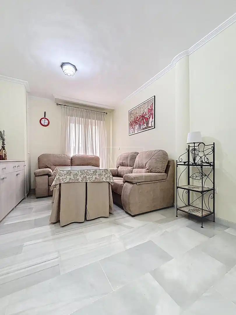 Living room of Flat for sale in Granada