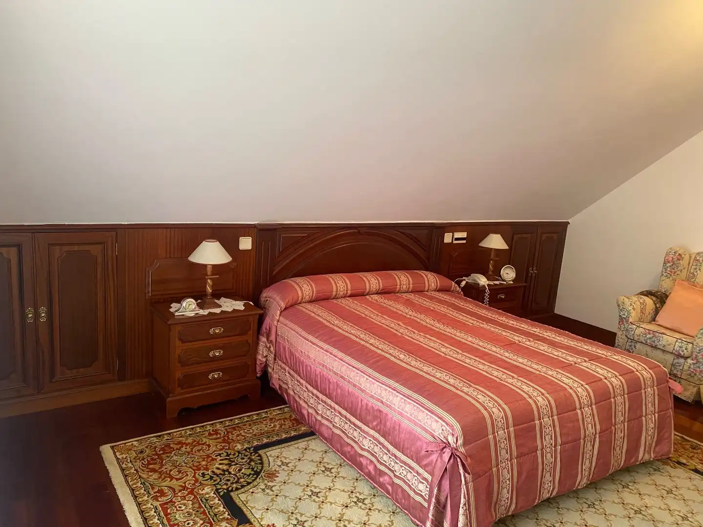 Habitación de Casa o chalet en venta en Lugo con Calefacción, Piscina y Amueblado