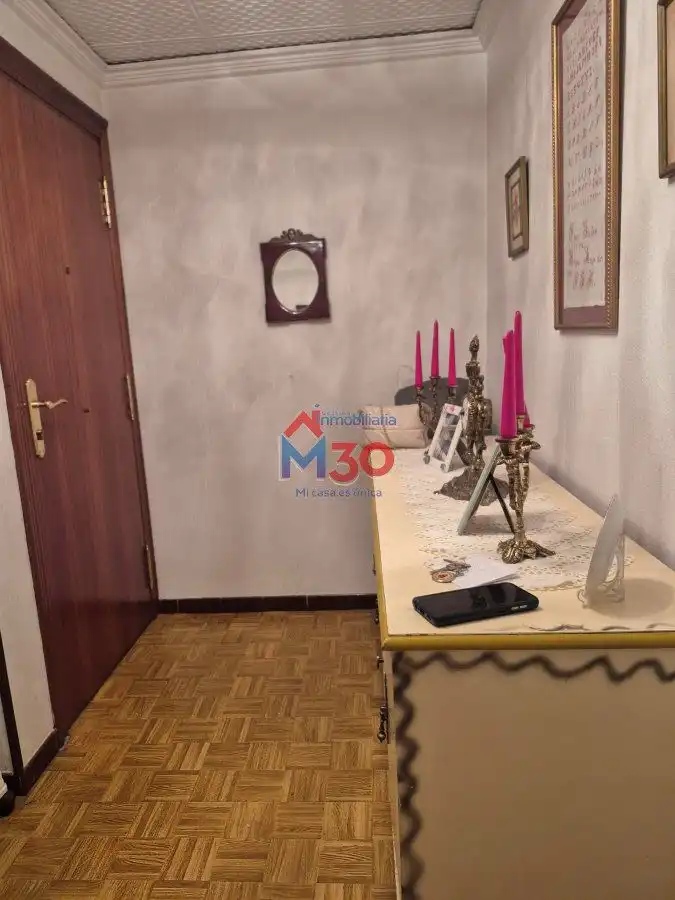 Piso en venta en Miranda de Ebro con Calefacción, Terraza y Trastero