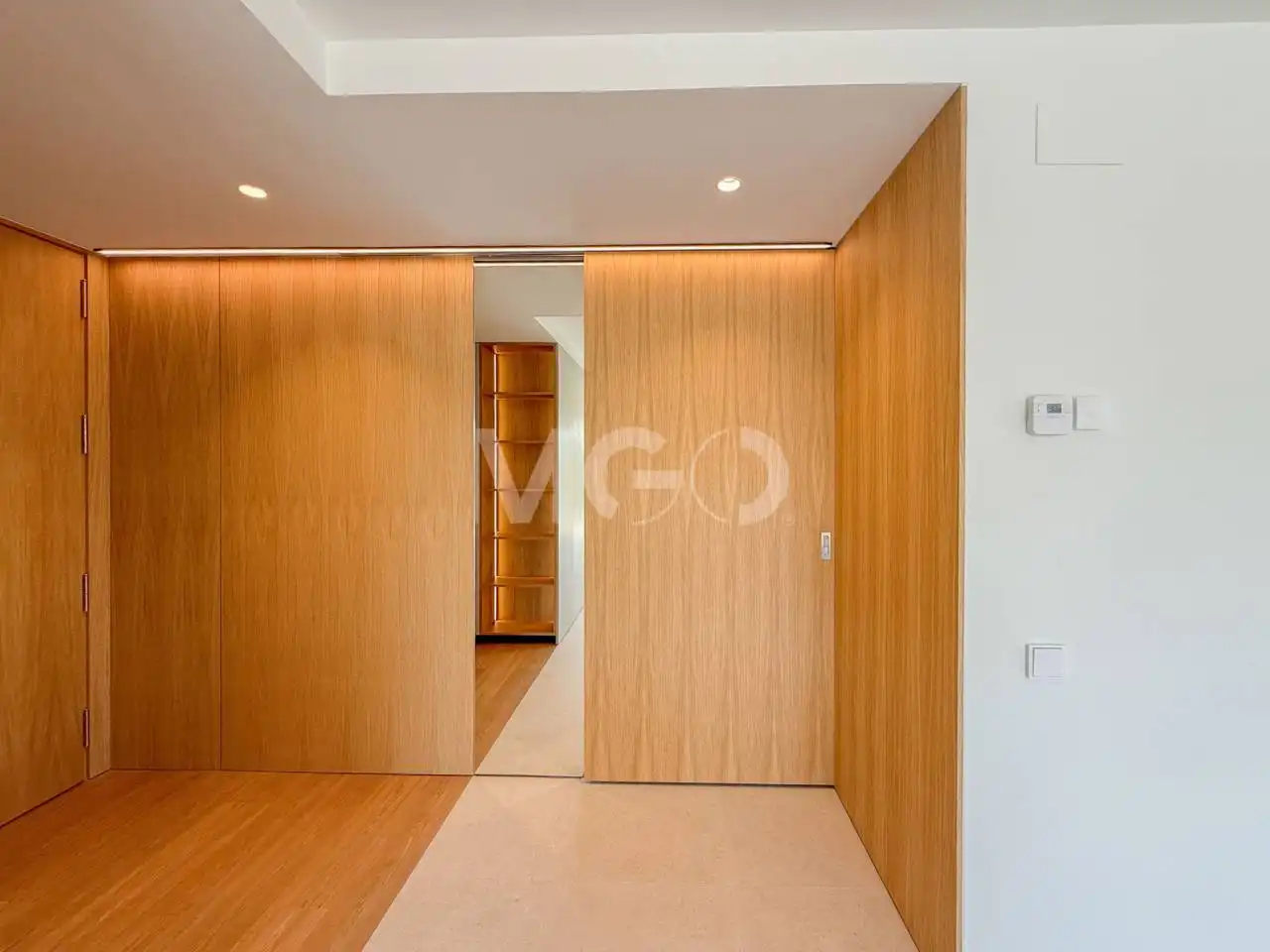 Wohnung zur Miete in Vic mit Klimaanlage, Heizung und Terrasse