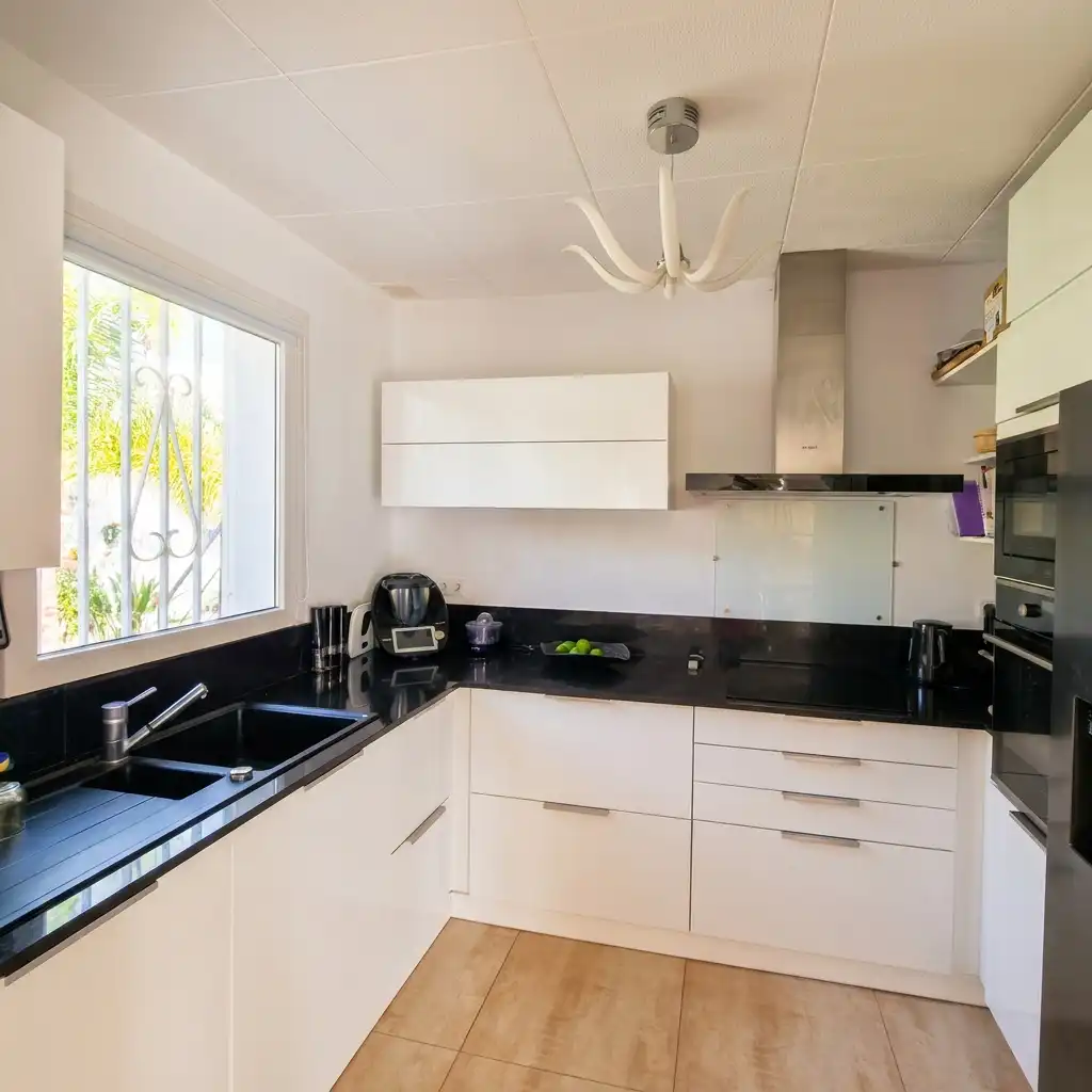 Kitchen of Houses for sale in Empuriabrava  with Air Conditioner, Heating and Private garden