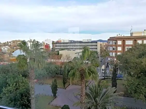 Vista exterior de Pis de lloguer en Moncada amb Aire condicionat, Calefacció i Moblat