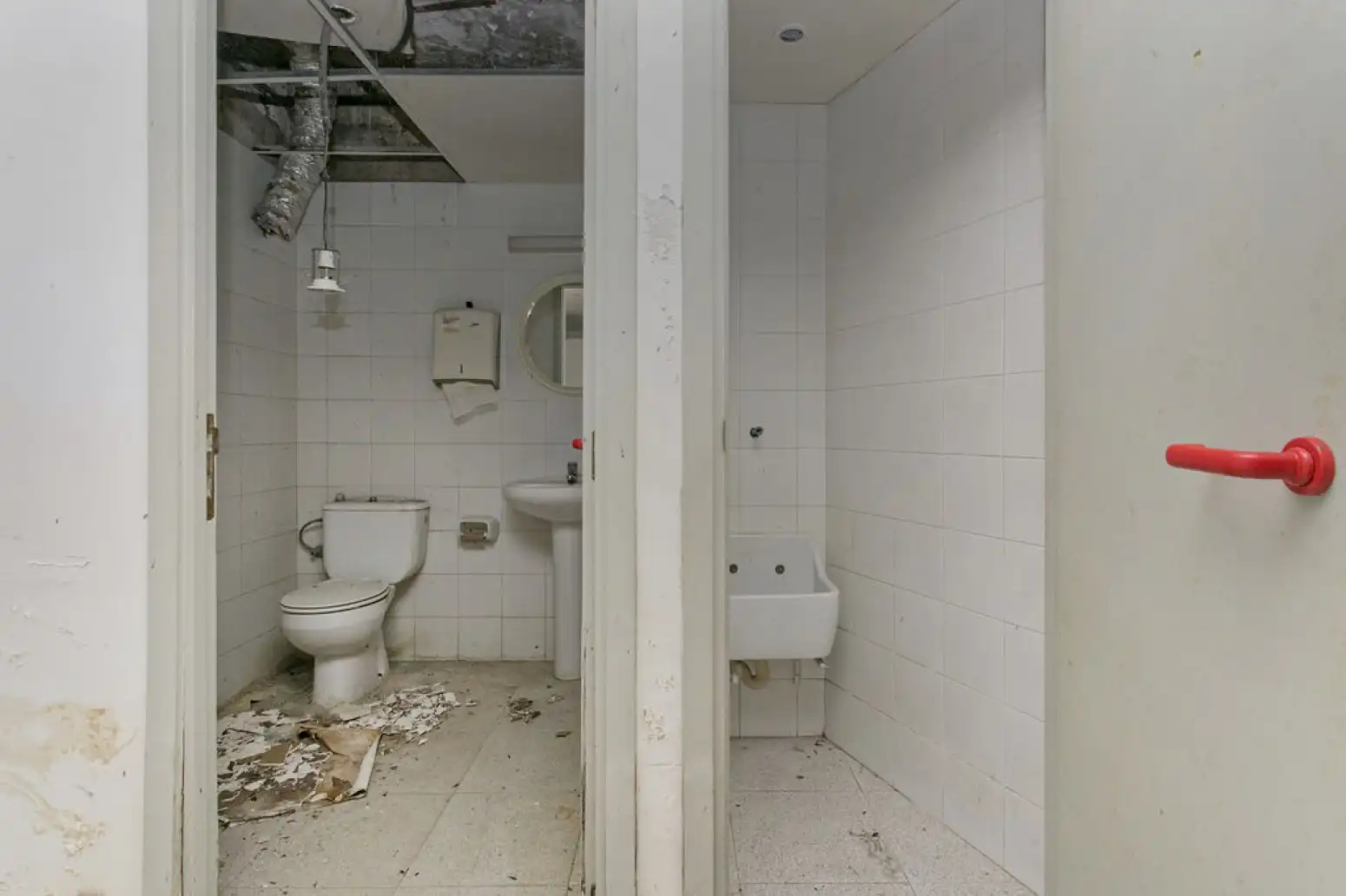 Baño de Local en venta en Sitges