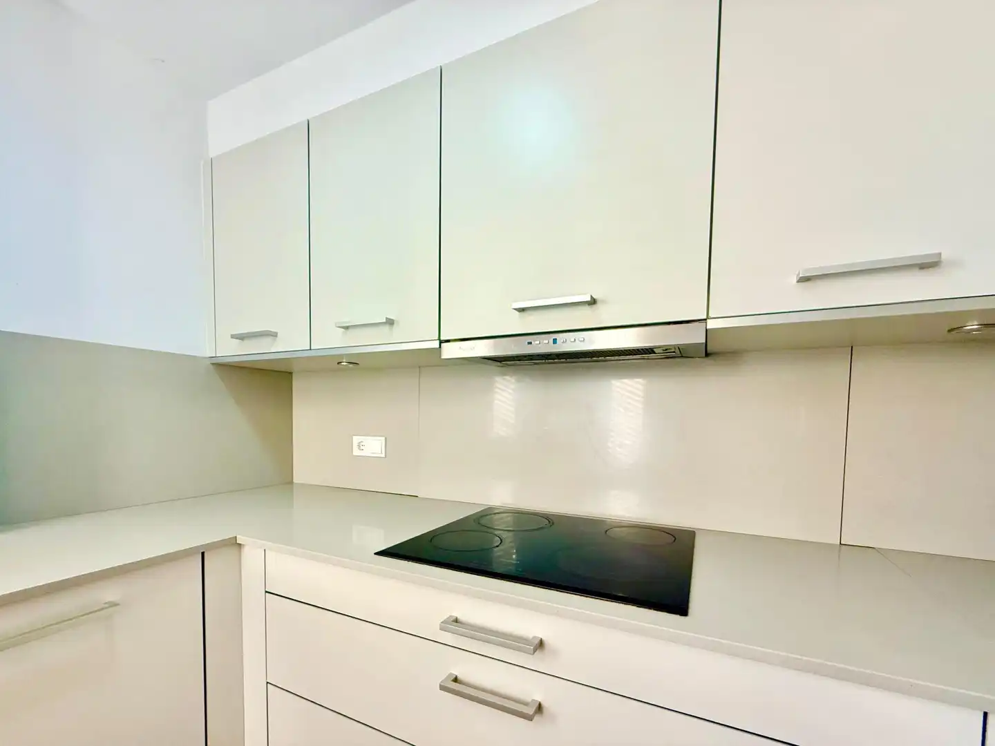 Cocina de Piso en venta en Bescanó con Aire acondicionado, Calefacción y Piscina comunitaria
