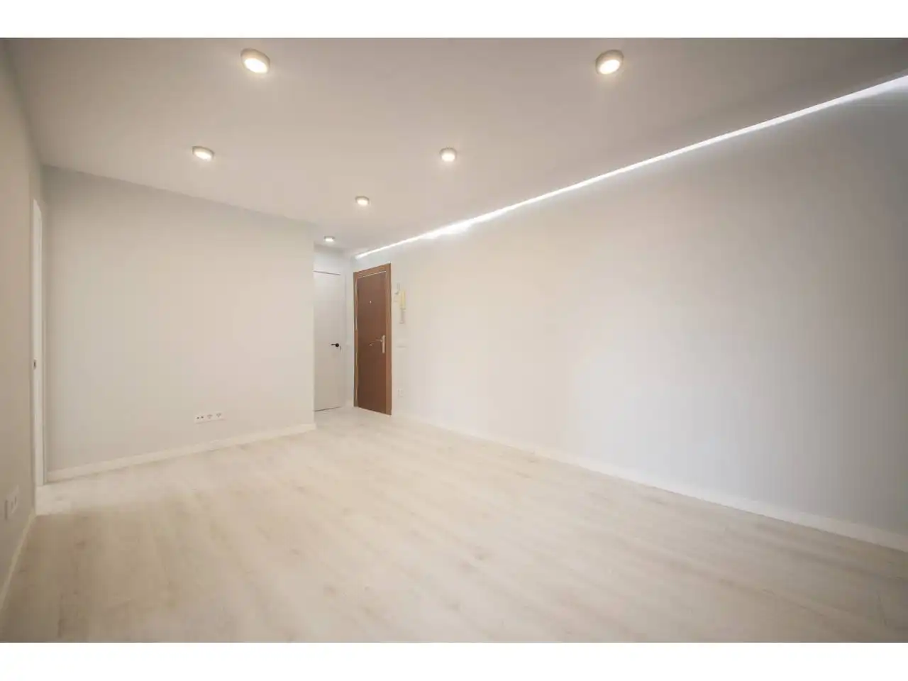 Wohnung zum Verkauf in Ripoll mit Klimaanlage, Heizung und Parkett