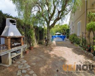 Jardí de Casa o xalet en venda en Sant Pere de Ribes amb Aire condicionat, Terrassa i Piscina