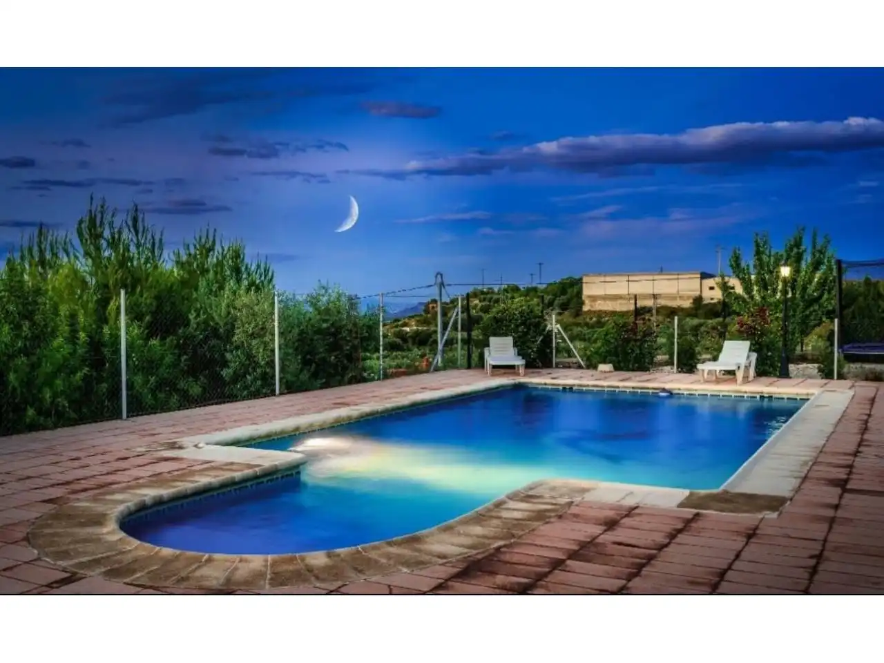 Landhaus mit Pool zum Verkauf in Moratalla