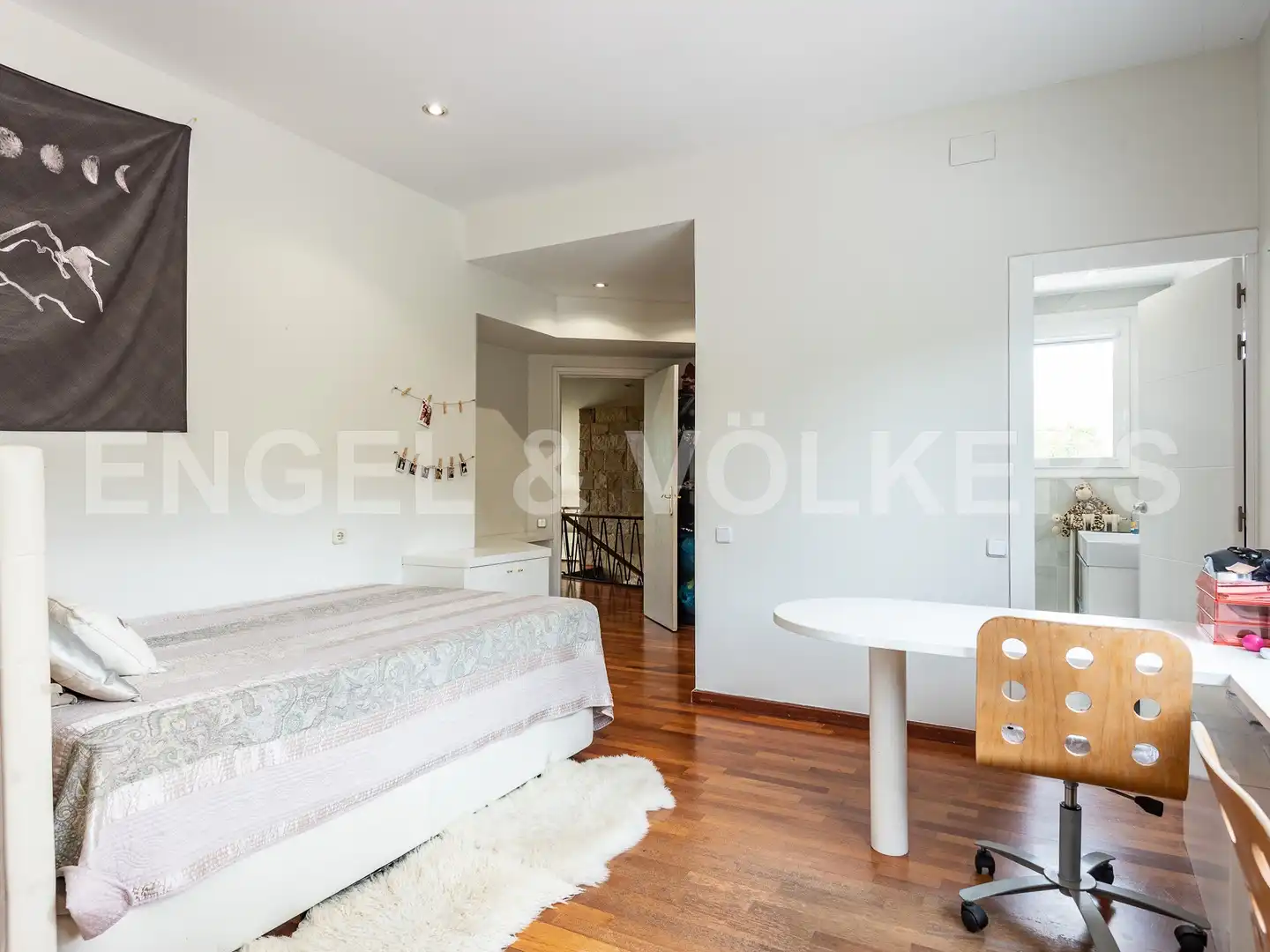 Dormitori de Casa o xalet de lloguer en Barcelona amb Aire condicionat, Calefacció i Jardí privat