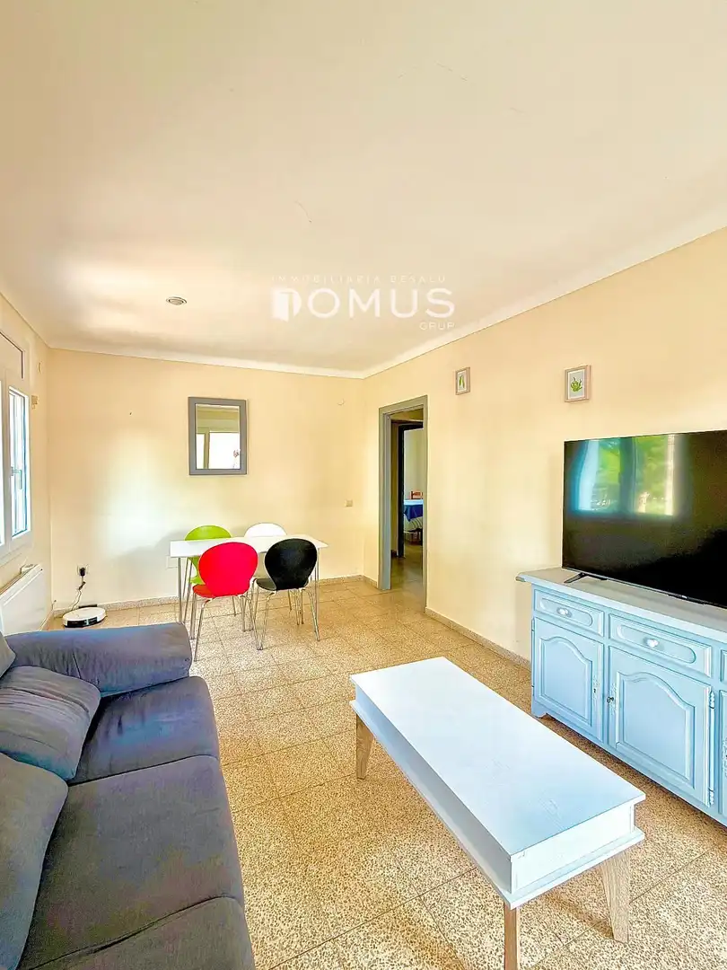 Living room of Flat for sale in L'Escala  with Air Conditioner, Heating and Terrace